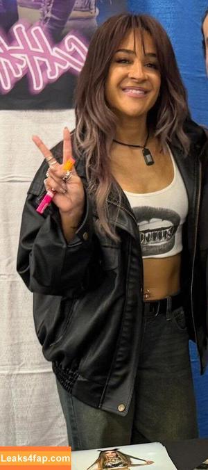 Dakota Kai photo #1058