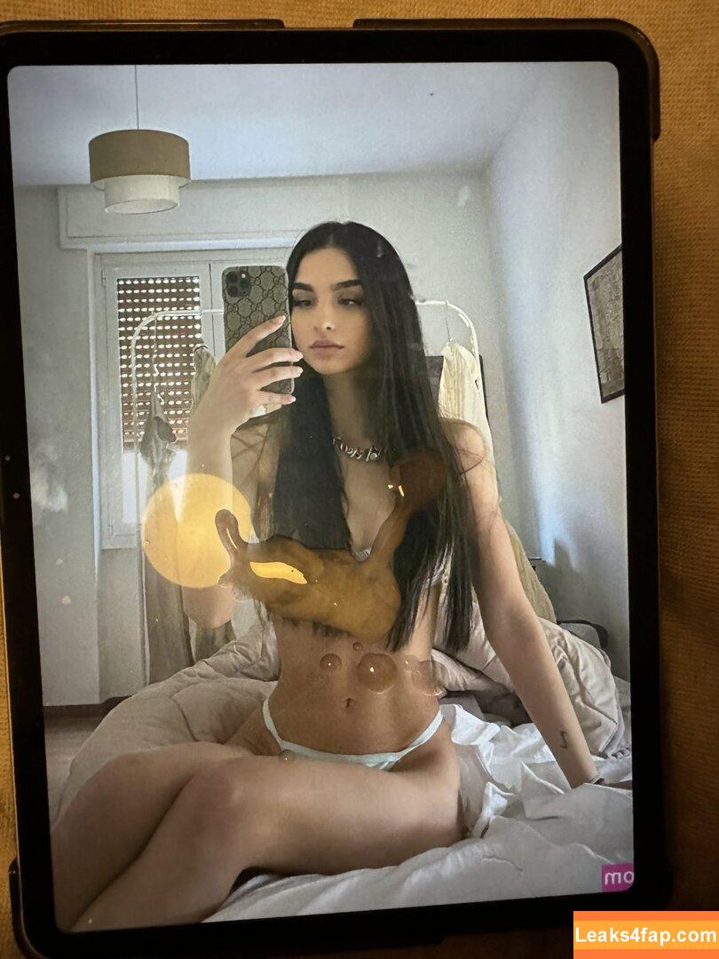 Dalila Stabile /  leaked photo photo #0006