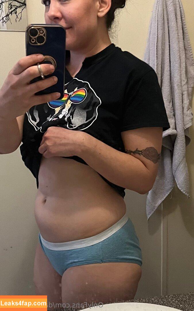 dallasbellafree /  leaked photo photo #0001