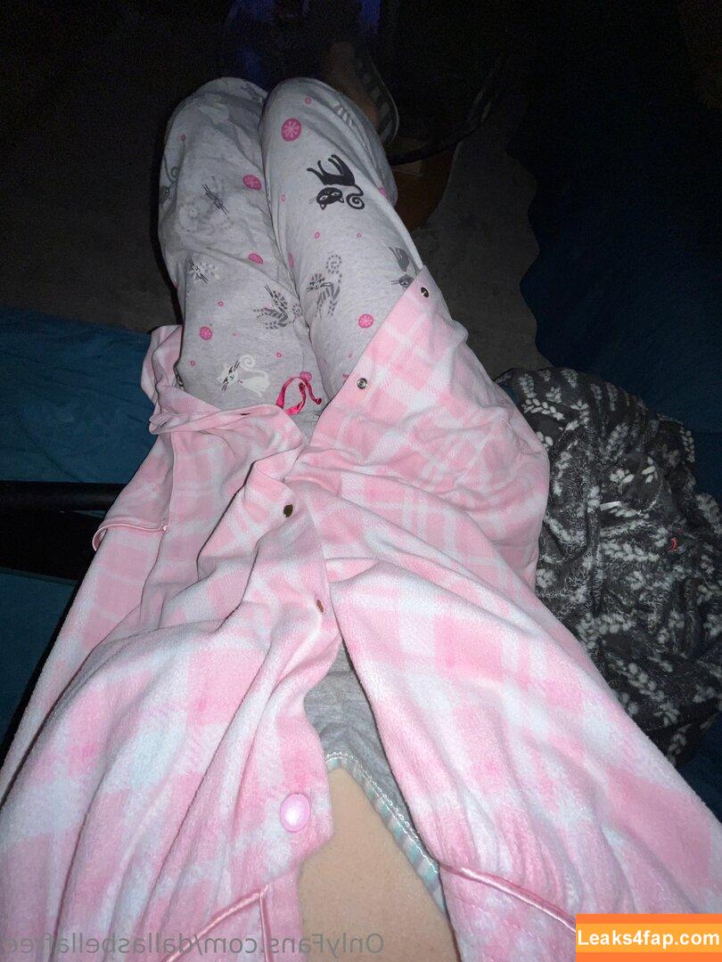 dallasbellafree /  leaked photo photo #0016