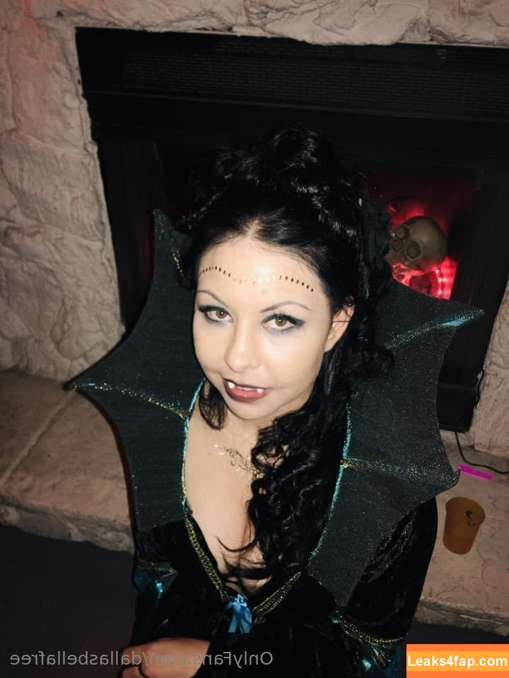 dallasbellafree /  leaked photo photo #0018