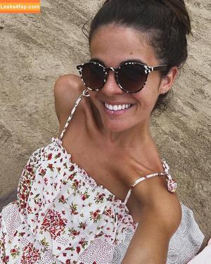 Dana Nomad photo #0020