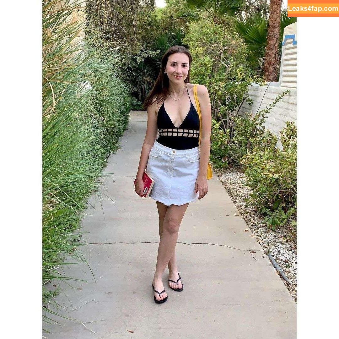 Dana Schwartz / danaschwartzzz leaked photo photo #0002