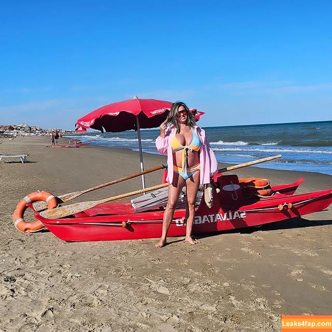 Danachanel / Elena U. leaked photo photo #0033