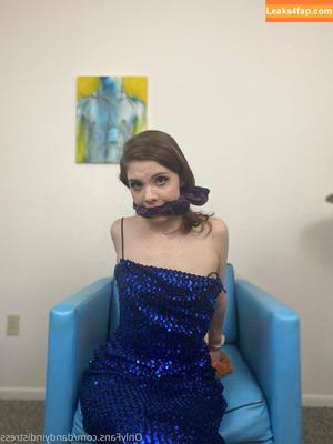 dandyindistress photo #0002