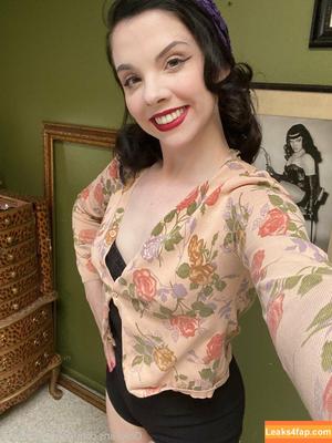 dandyindistress photo #0011