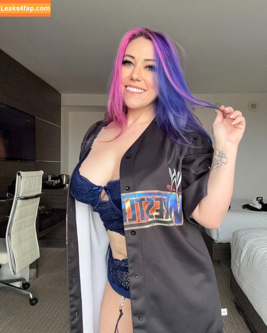 Dani Leigh / danileighifyouplease / danileighxoxo / https: leaked photo photo #0042
