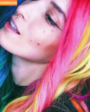 Dani Thorne photo #0021