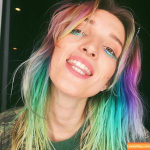 Dani Thorne photo #0025