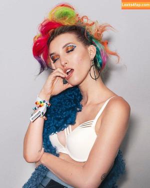 Dani Thorne photo #0031