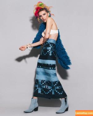 Dani Thorne photo #0032