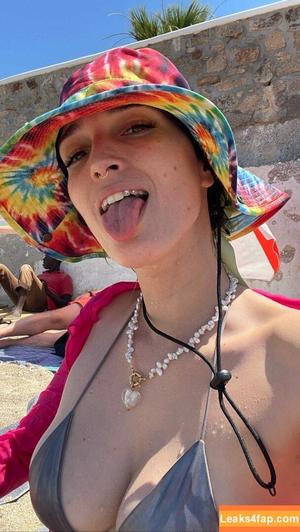 Dani Thorne photo #0070