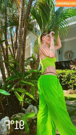 Dani Thorne photo #0092