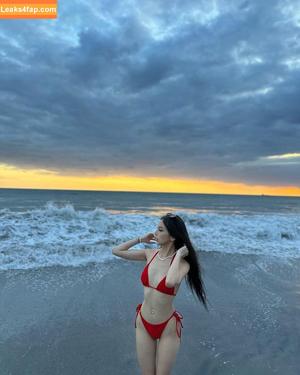 Dani Yoshida photo #0007
