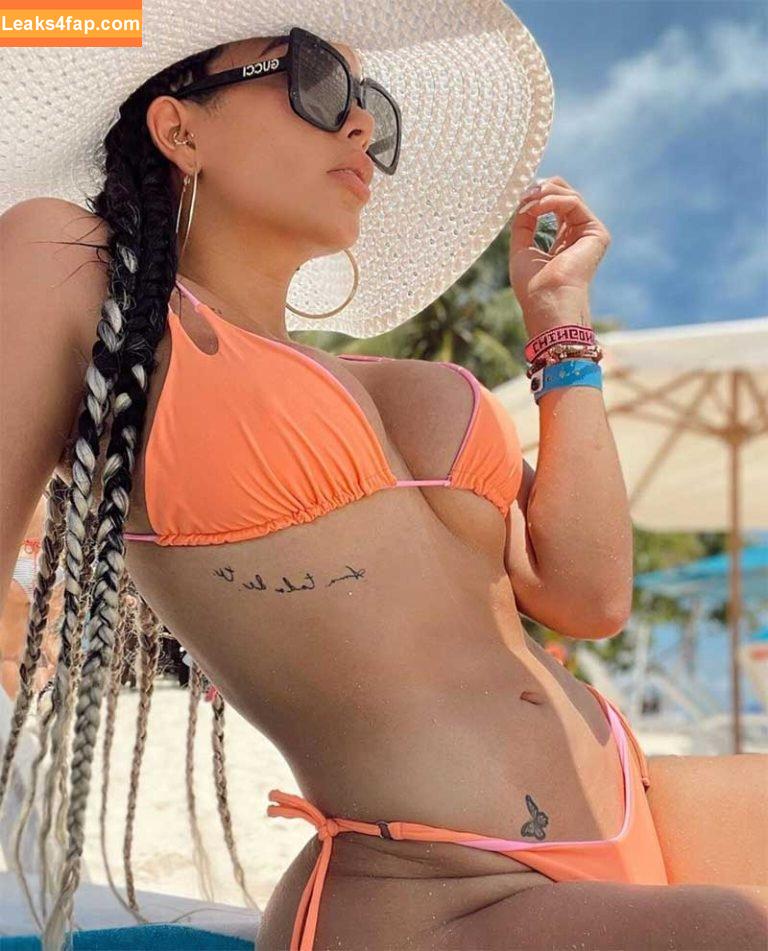 Dania Mendez /  leaked photo photo #0002