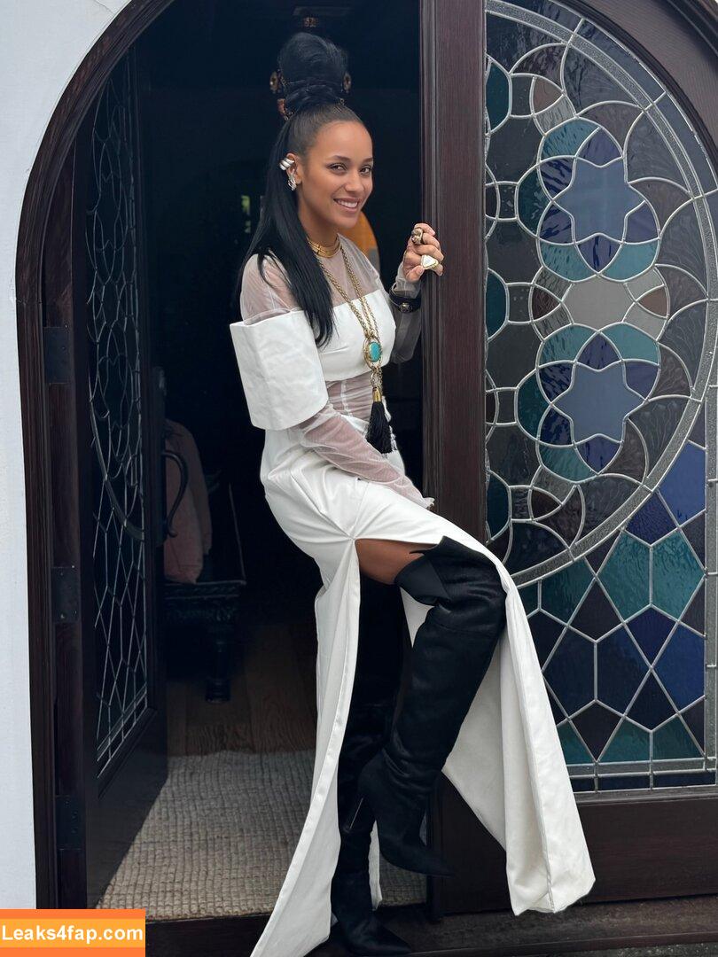 Dania Ramirez / daniajramirez / danniboiixx / https: leaked photo photo #0194