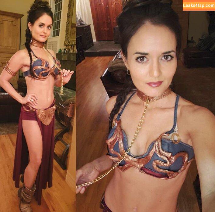 Danica McKellar / danicamckellar leaked photo photo #0010