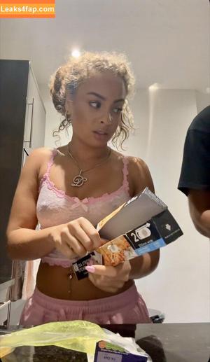 Danica Taylor photo #0073