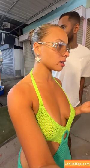 Danica Taylor фото #0086