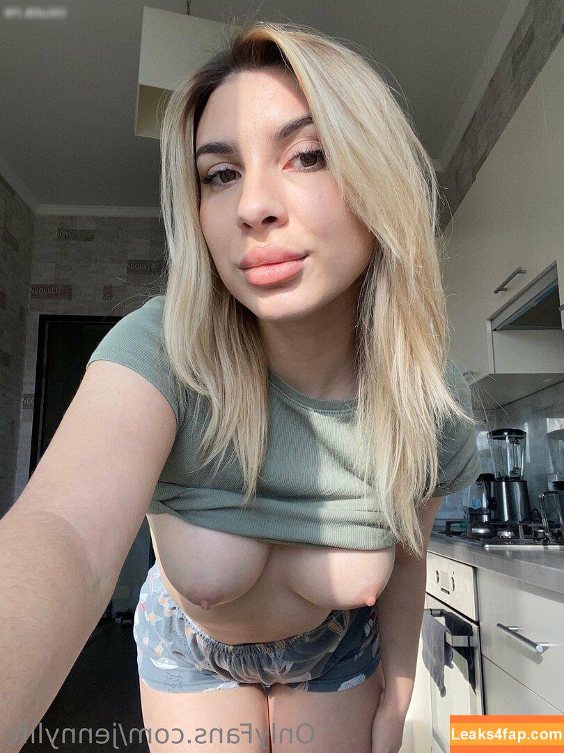 Daniela Beselea /  leaked photo photo #0110