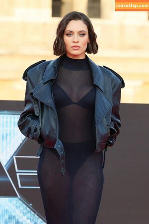 Daniela Melchior фото #0102