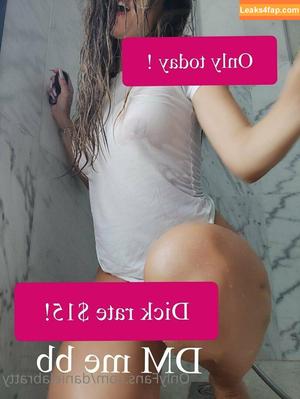 danielabratty photo #0736