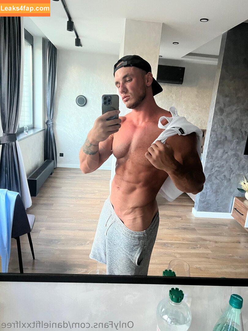 danielfitxxlfree / fit_chef leaked photo photo #0036