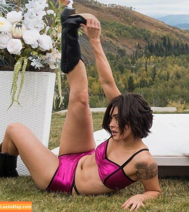 Daniella Pineda / notdaniellapineda leaked photo photo #0018