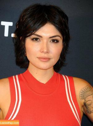 Daniella Pineda photo #0046