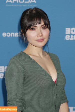 Daniella Pineda photo #0052