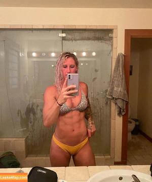 Danielle Brandon photo #0111