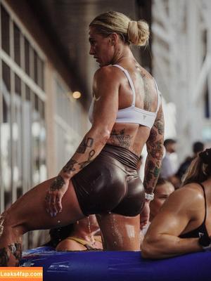 Danielle Brandon photo #0137