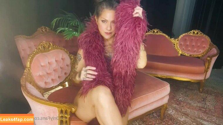 Danielle Colby / daniellecolby / daniellecolbyamericanpicker / https: leaked photo photo #0002
