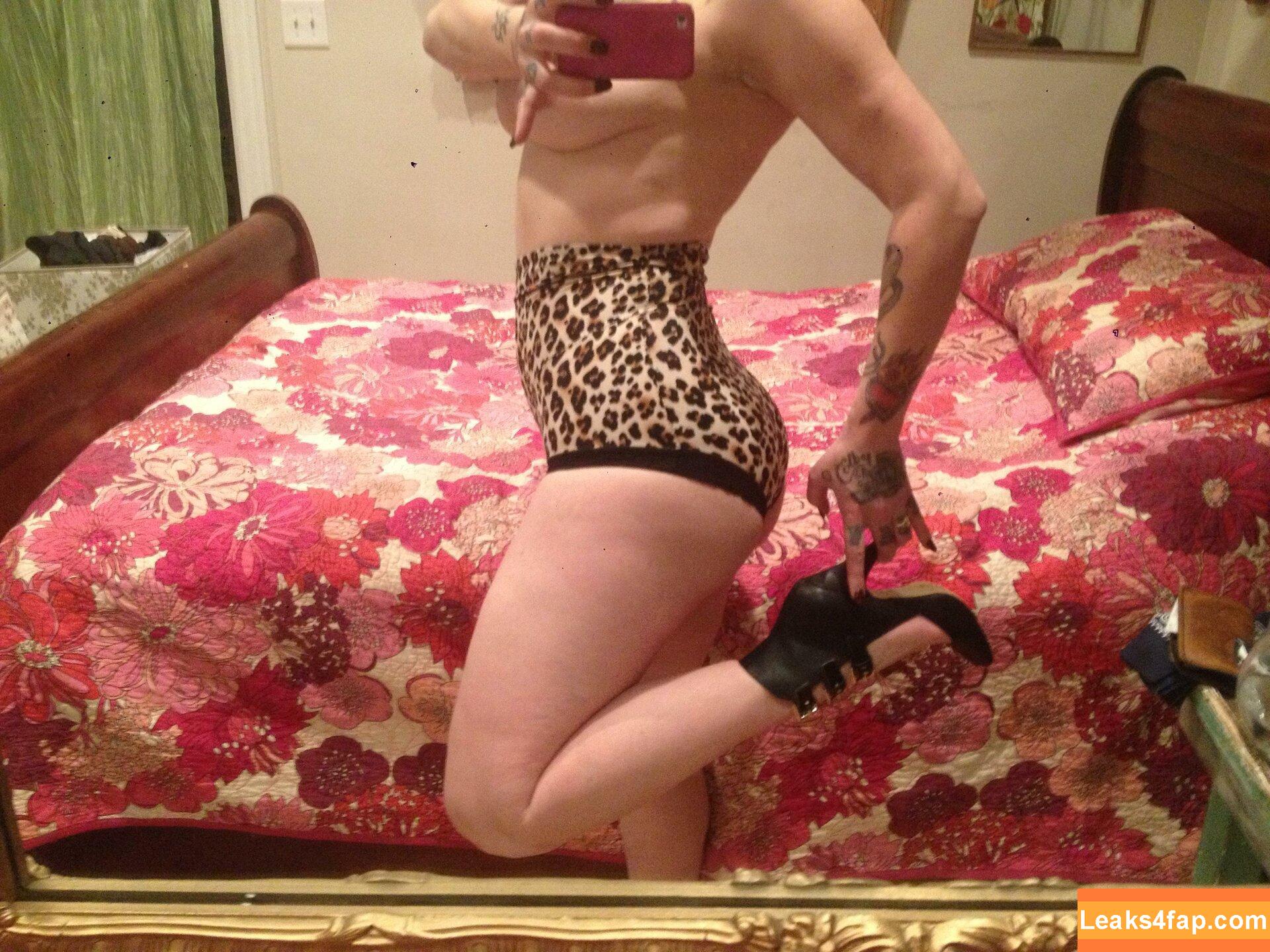 Danielle Colby / daniellecolby / daniellecolbyamericanpicker / https: leaked photo photo #0042