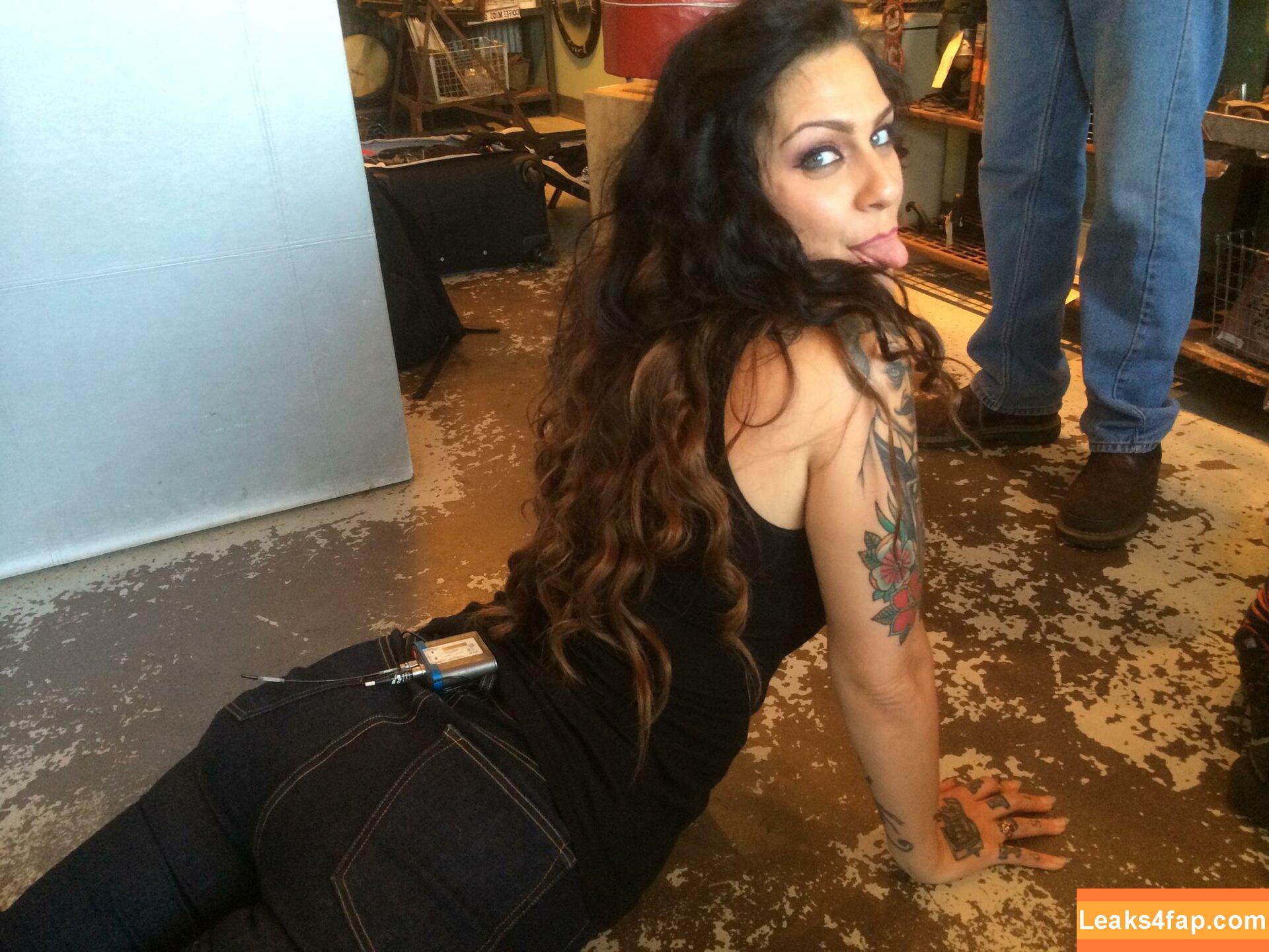 Danielle Colby / daniellecolby / daniellecolbyamericanpicker / https: leaked photo photo #0099