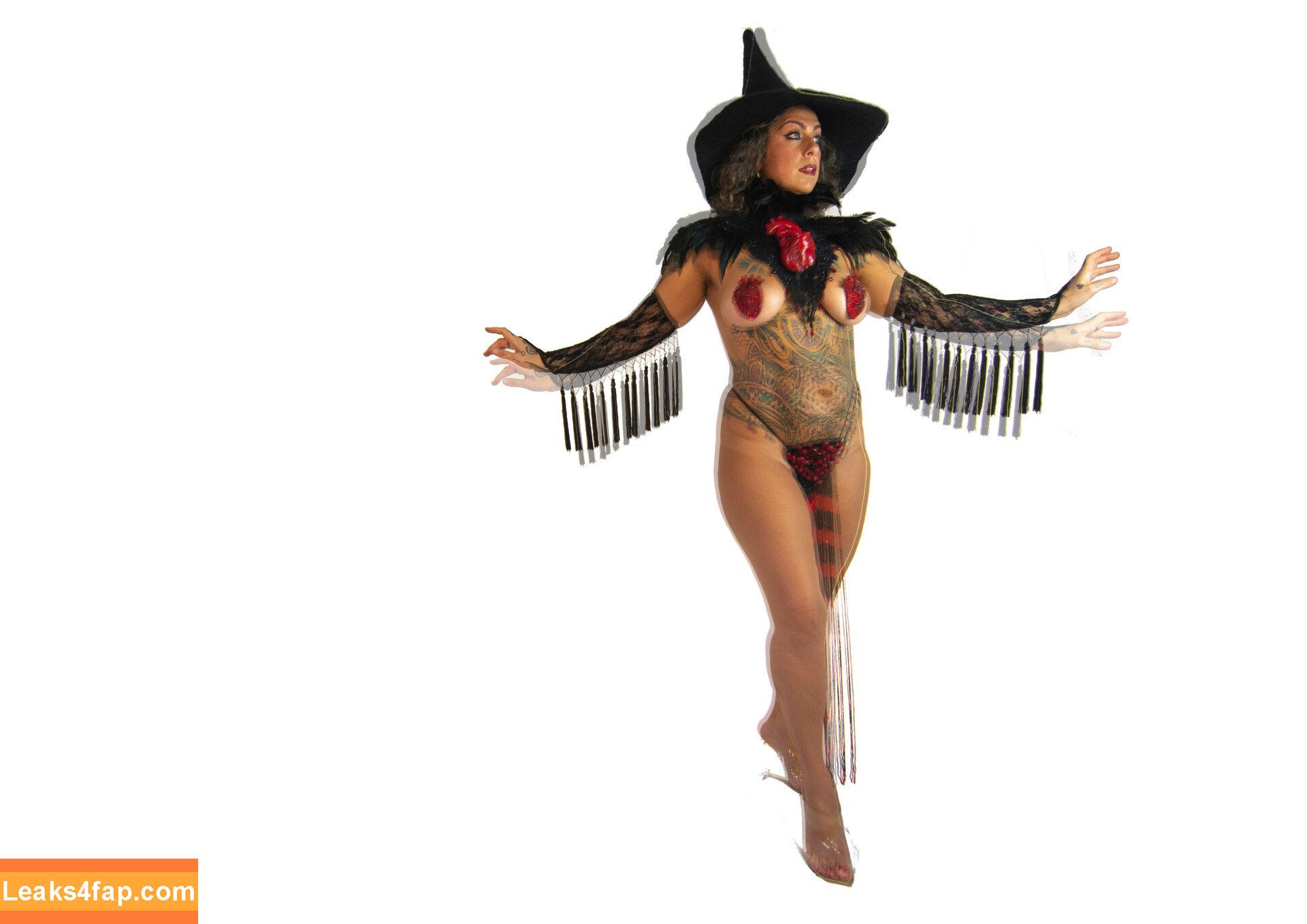 Danielle Colby / daniellecolby / daniellecolbyamericanpicker / https: leaked photo photo #0125