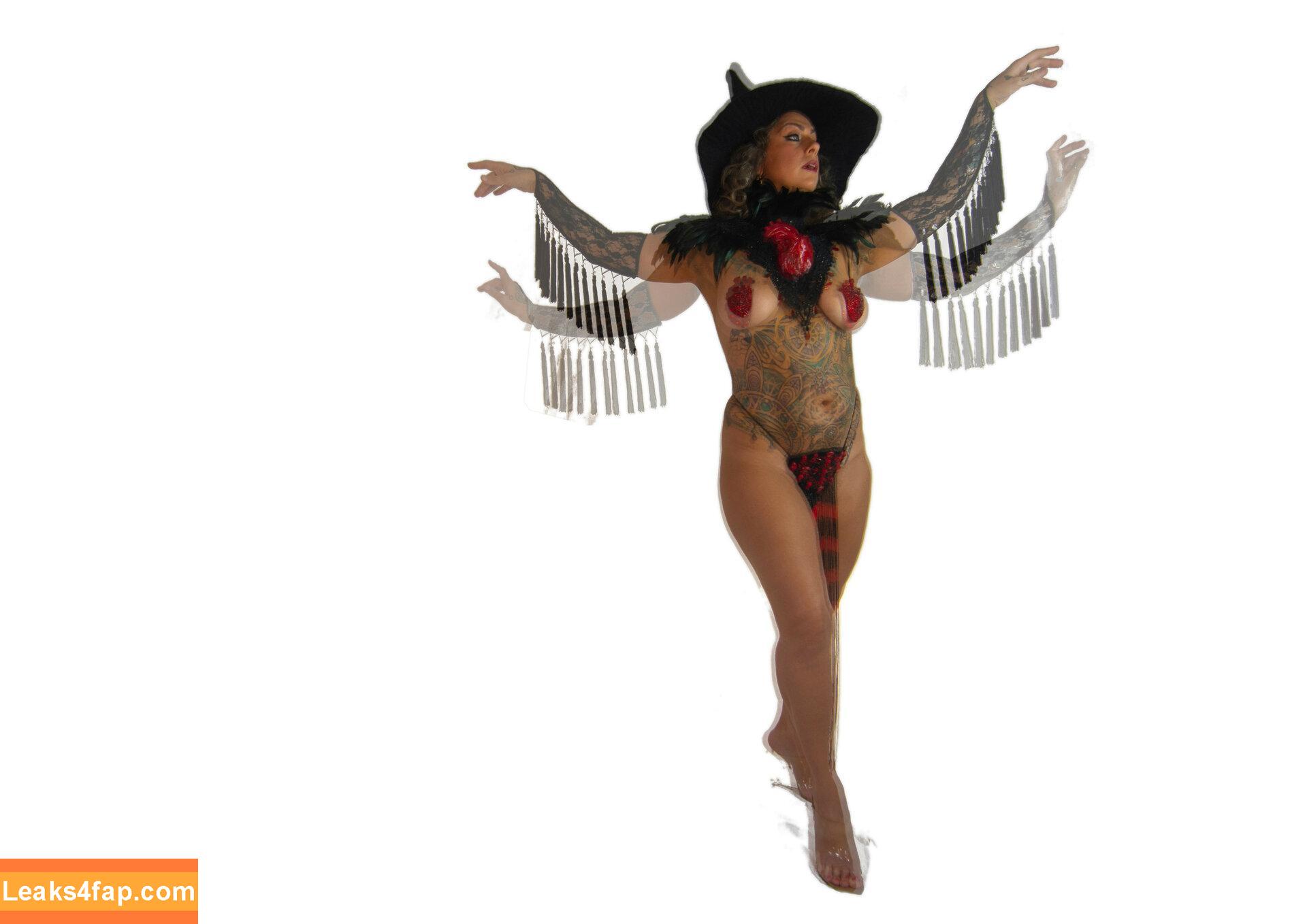 Danielle Colby / daniellecolby / daniellecolbyamericanpicker / https: leaked photo photo #0132