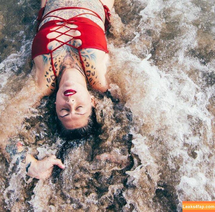 Danielle Colby / daniellecolby / daniellecolbyamericanpicker / https: leaked photo photo #0224