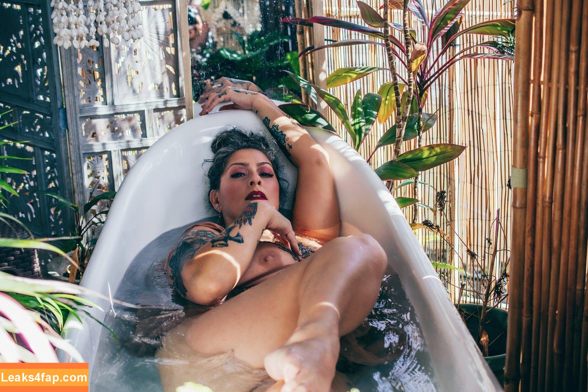 Danielle Colby / daniellecolby / daniellecolbyamericanpicker / https: leaked photo photo #0252