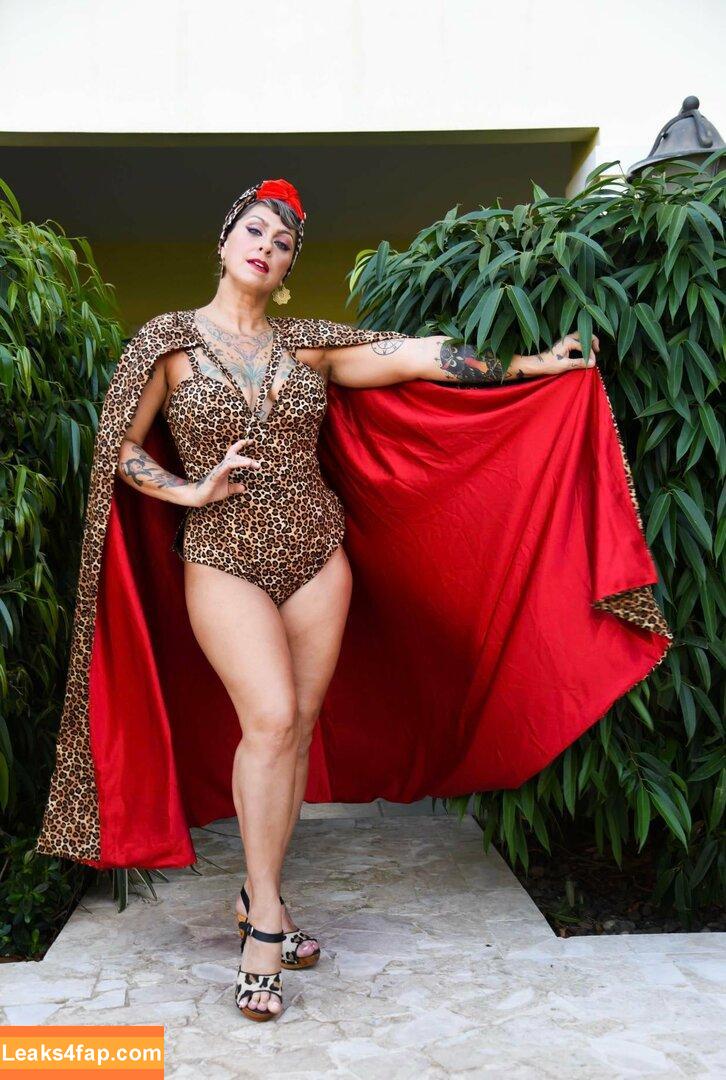 Danielle Colby / daniellecolby / daniellecolbyamericanpicker / https: слитое фото фото #0253