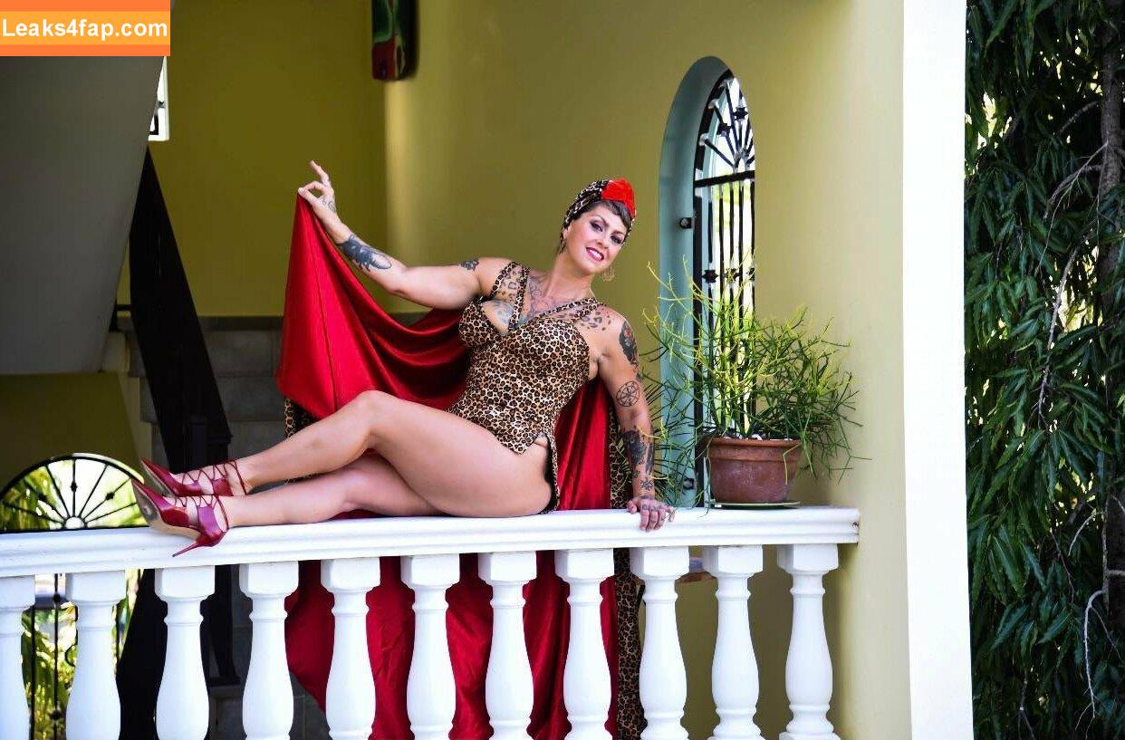 Danielle Colby / daniellecolby / daniellecolbyamericanpicker / https: слитое фото фото #0257