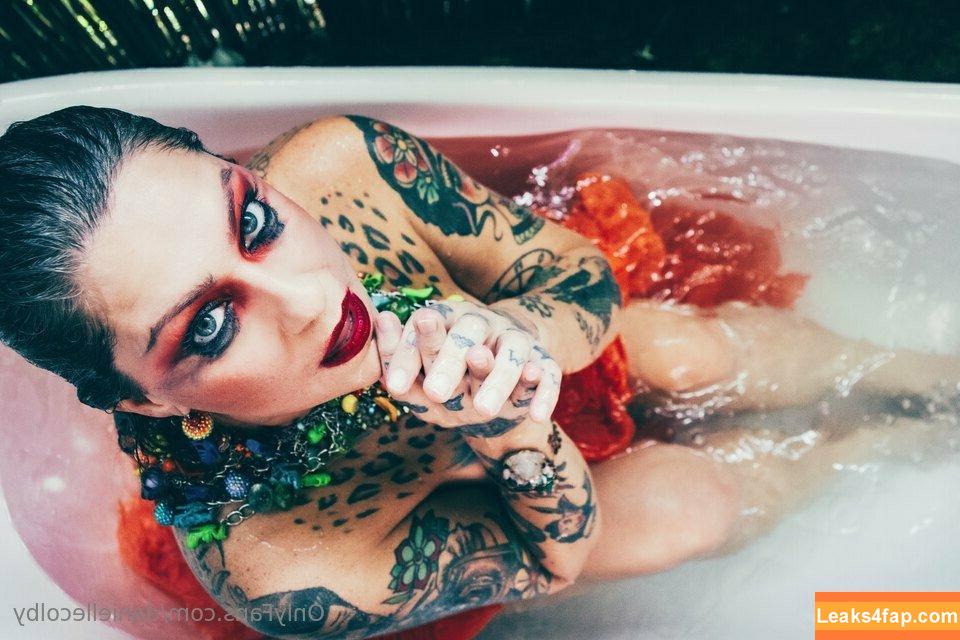 Danielle Colby / daniellecolby / daniellecolbyamericanpicker / https: leaked photo photo #0389