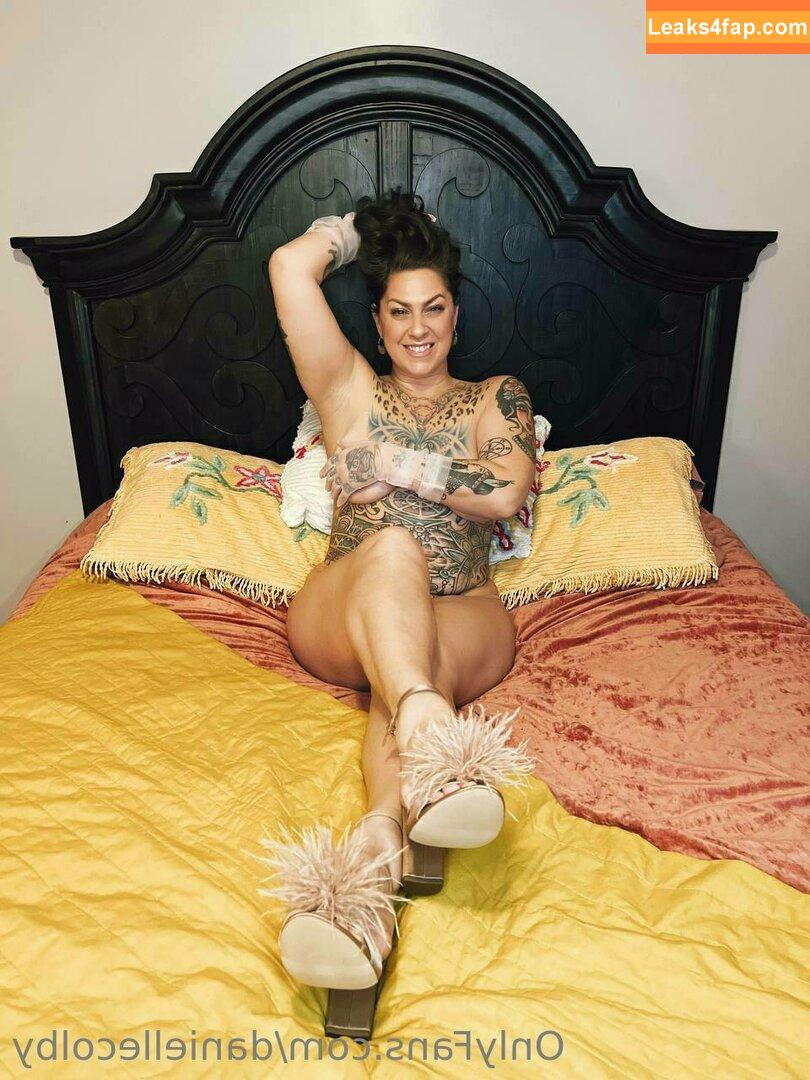 Danielle Colby / daniellecolby / daniellecolbyamericanpicker / https: leaked photo photo #0404