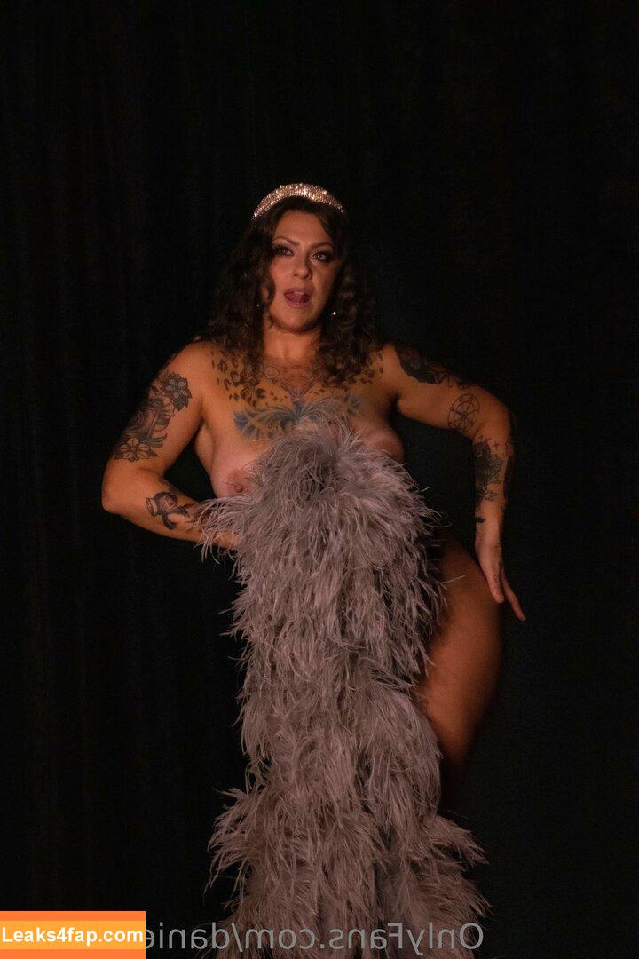 Danielle Colby / daniellecolby / daniellecolbyamericanpicker / https: leaked photo photo #0447