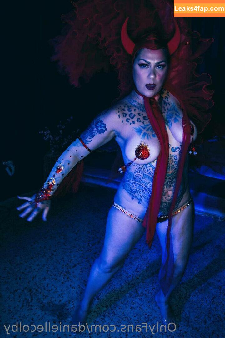 Danielle Colby / daniellecolby / daniellecolbyamericanpicker / https: leaked photo photo #0509