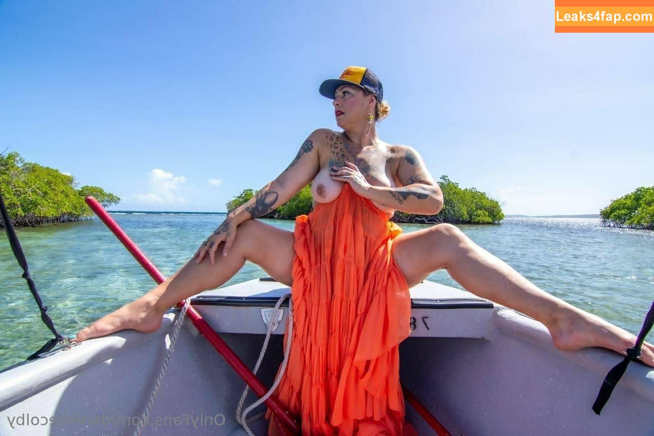 Danielle Colby / daniellecolby / daniellecolbyamericanpicker / https: leaked photo photo #0527