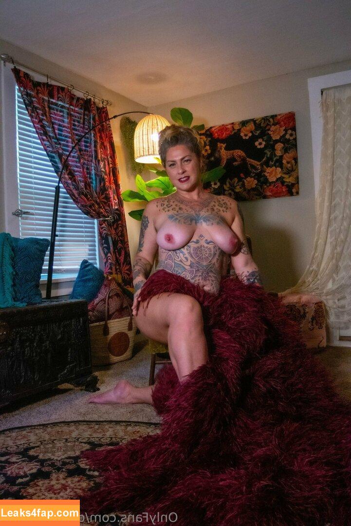 Danielle Colby / daniellecolby / daniellecolbyamericanpicker / https: leaked photo photo #0619