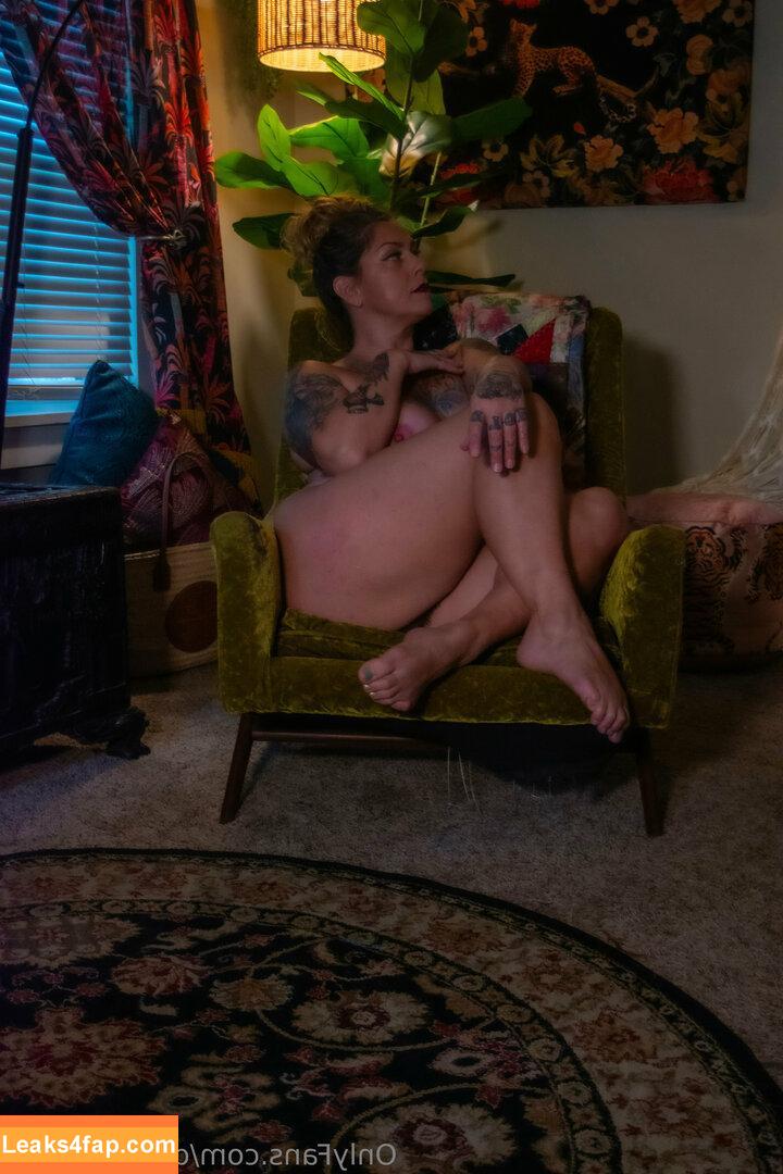 Danielle Colby / daniellecolby / daniellecolbyamericanpicker / https: слитое фото фото #0629