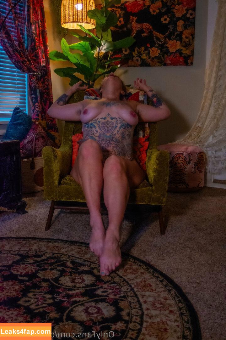 Danielle Colby / daniellecolby / daniellecolbyamericanpicker / https: слитое фото фото #0632