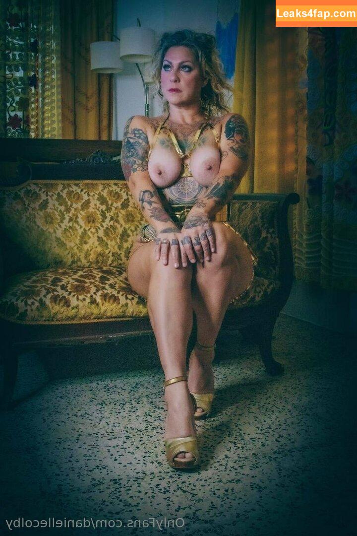 Danielle Colby / daniellecolby / daniellecolbyamericanpicker / https: leaked photo photo #0662